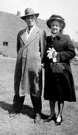 Louis Victor Pilon et sa soeur Rosa Long